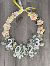 Load image into Gallery viewer, Graduation Ribbon Money Lei