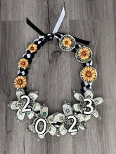 Load image into Gallery viewer, Graduation Ribbon Money Lei