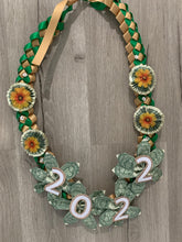 Load image into Gallery viewer, Graduation Ribbon Money Lei